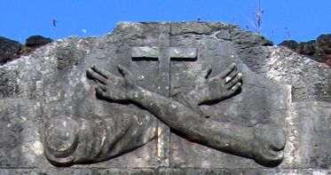 Ruínas da Igreja de São Francisco em Alcântara (Maranhão): emblema franciscano