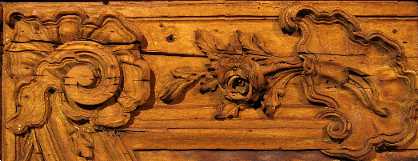 detalhe do altar - talha em madeira