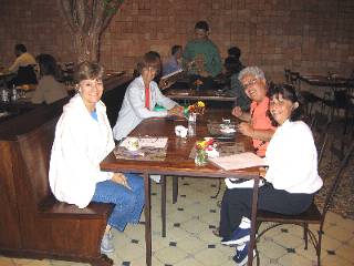 Suzi, Dirma, Evelin e Marins - janeiro de 2004
