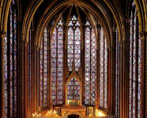 Interior da Sainte-Chapelle / Paris