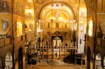 Interior da Baslica de So Marcos, Veneza