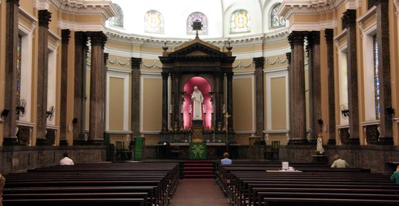 Parquia So Lus Gonzaga - interior